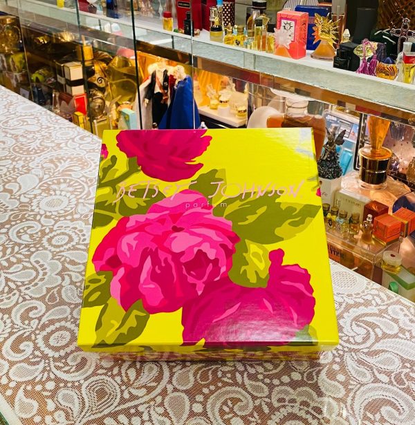 Betsey Johnson Set Perfume en Body Lotion Perfumes Of The Past