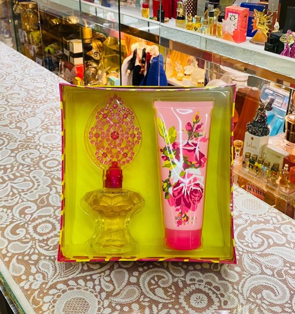 Betsey Johnson Set Perfume en Body Lotion Perfumes Of The Past